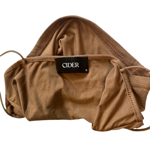 NWOT Cider Solid Brown Crop Spagetti Strap Top Size small - Picture 3 of 8